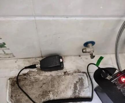 巴中屋顶漏水维修公司分享下卫生间漏水的危害及解决方法